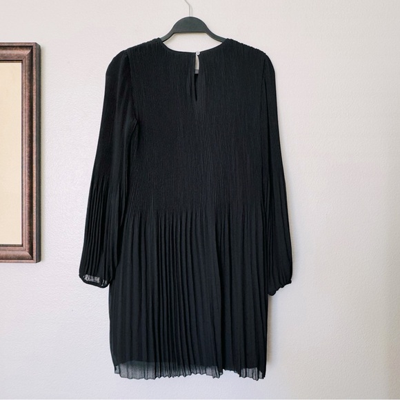 Quince Chiffon Pleated Long Sleeve Mini Dress in Black Size Small - Picture 7 of 13
